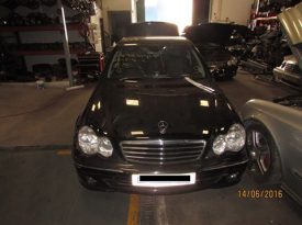 Mercedes C220 CDI de 2006 W203 para peças