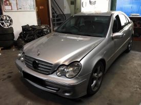 Mercedes C220 Cdi Avantgarde 2006 W203 para peças