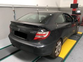 Mercedes Sportcoupé 220 Cdi de 2006 Aut. W203 para peças